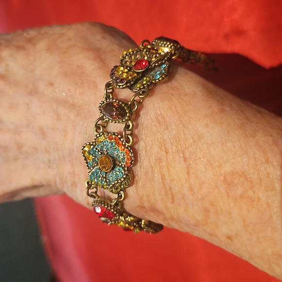 Avon Jewelry - Vintage Avon Bracelet, Glossy Links, Decorated with beautiful crystals